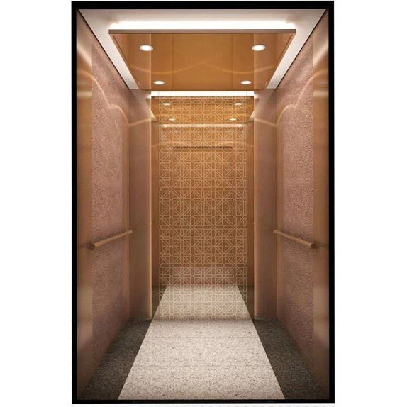 Avtomatska strojnica-brez potniškega dvigala